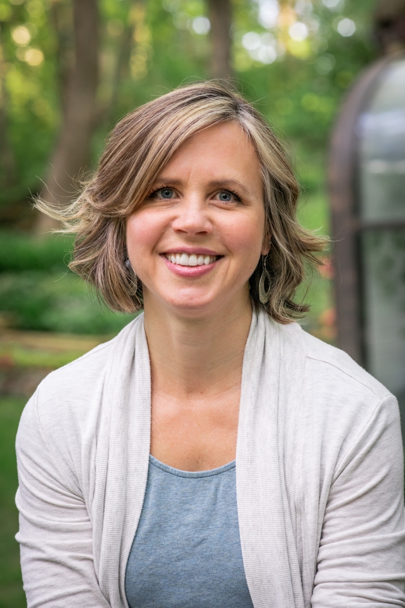 Hunter teaching a mindful parenting workshop